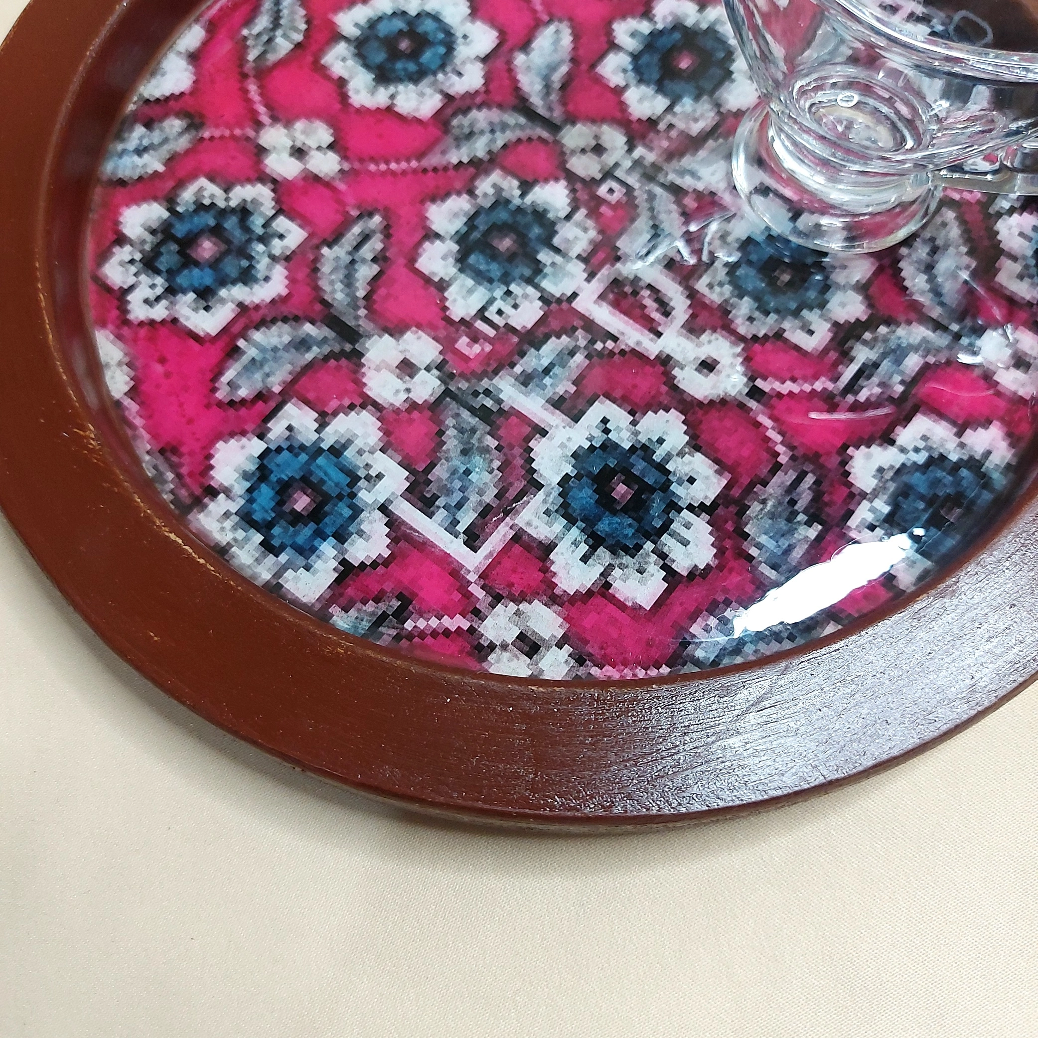 سینی چوب طرح قالی