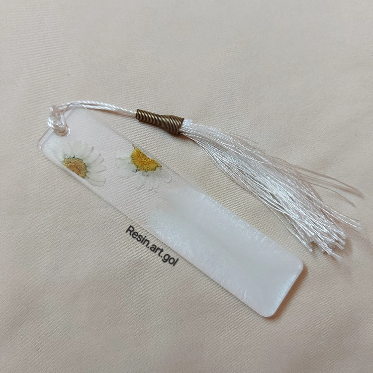 بوک مارک سفید صدفی